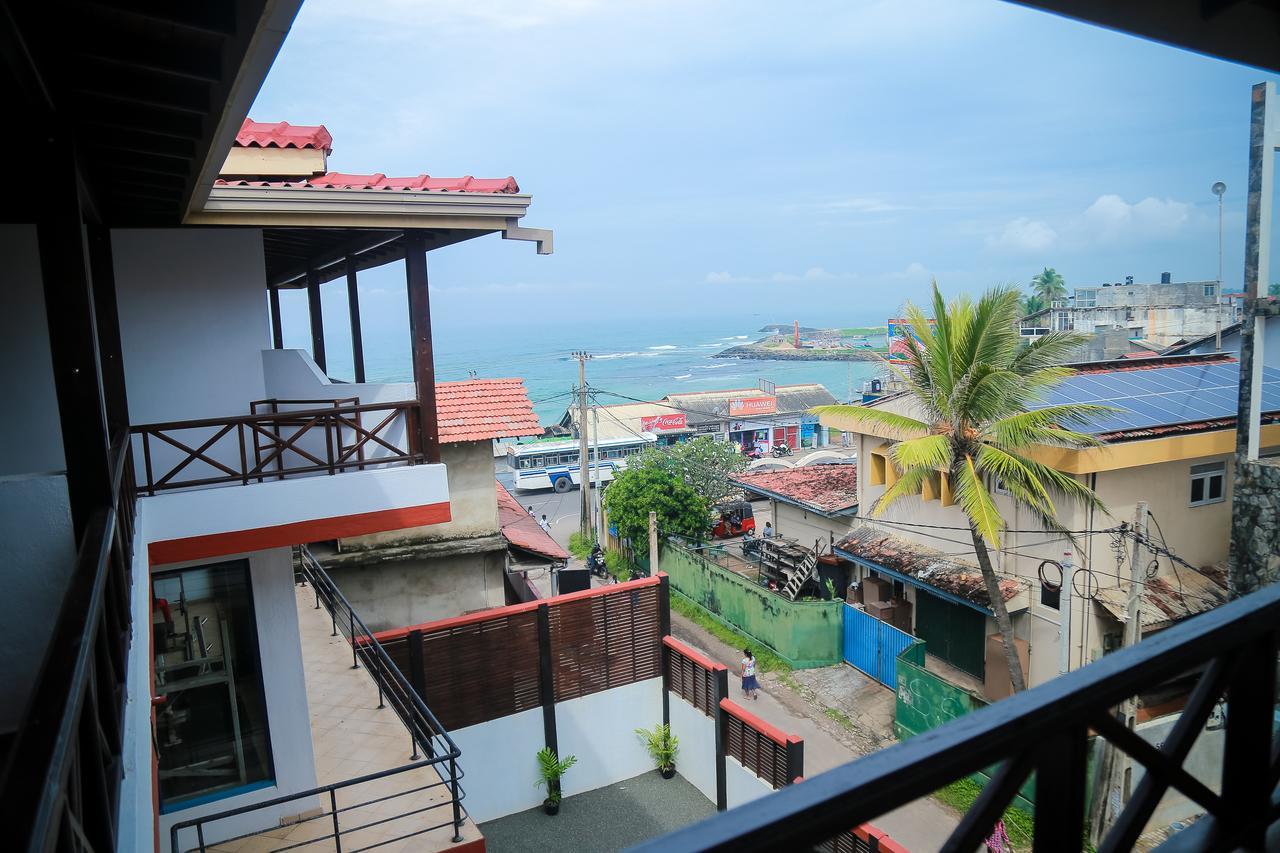 Cozy Sea View Inn Hikkaduwa Exterior foto